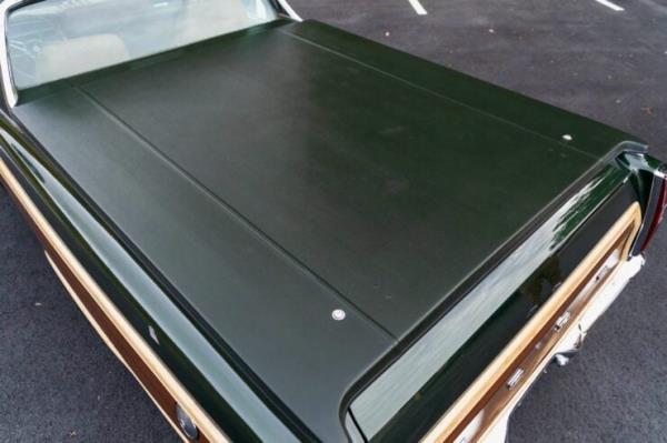 Ford Ranchero Country Squire 17